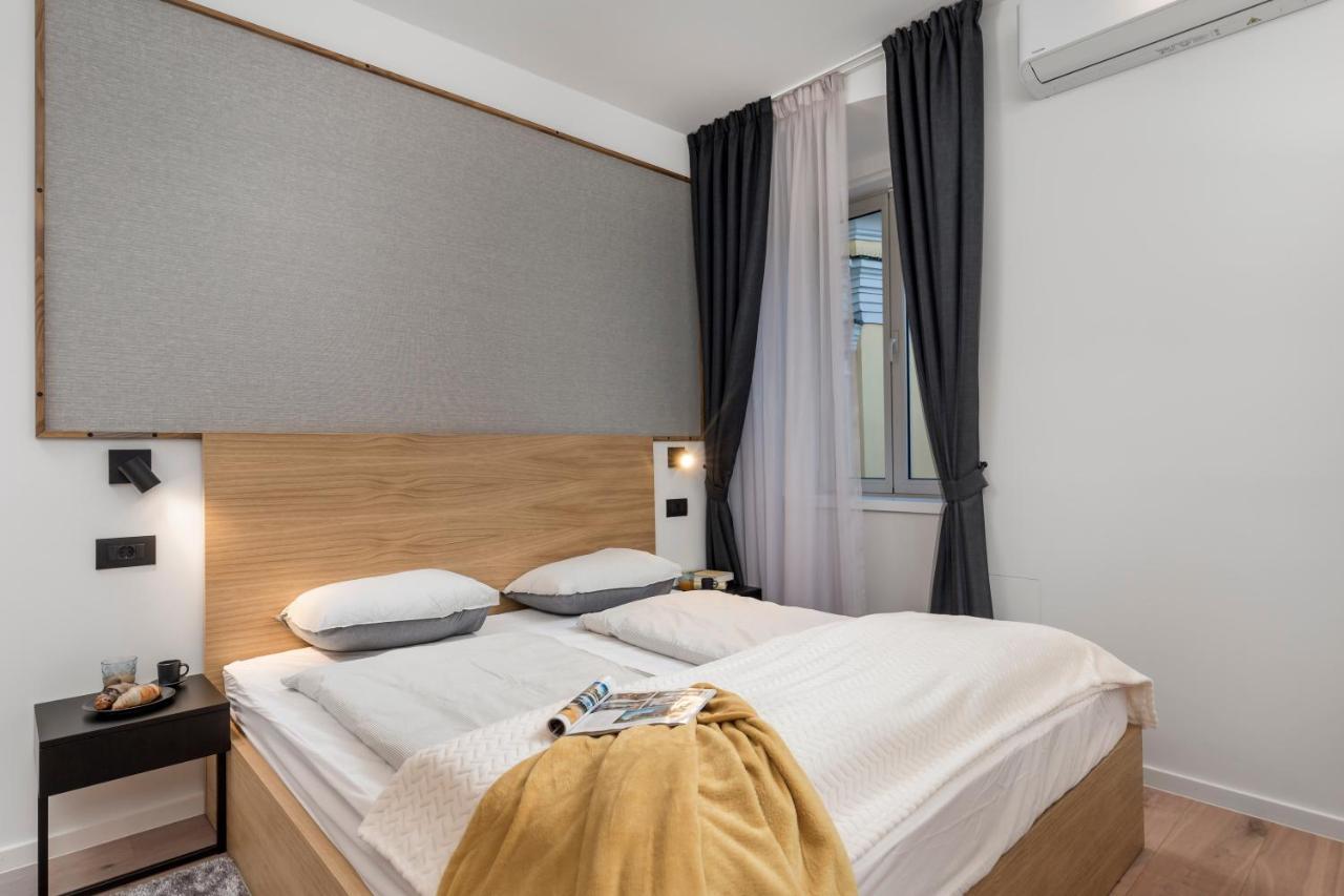 Deluxe Apartments & Rooms "In The Center" Rijeka Exteriér fotografie