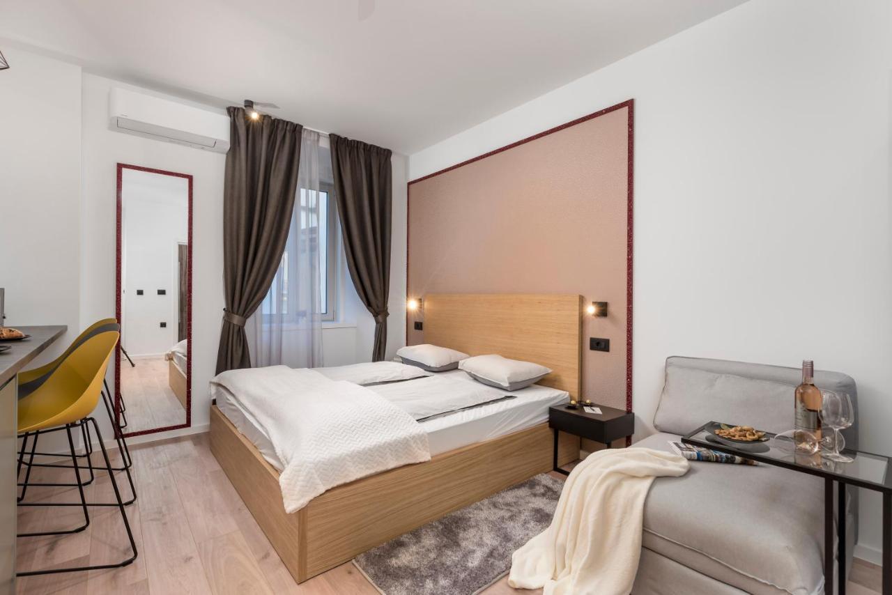 Deluxe Apartments & Rooms "In The Center" Rijeka Exteriér fotografie